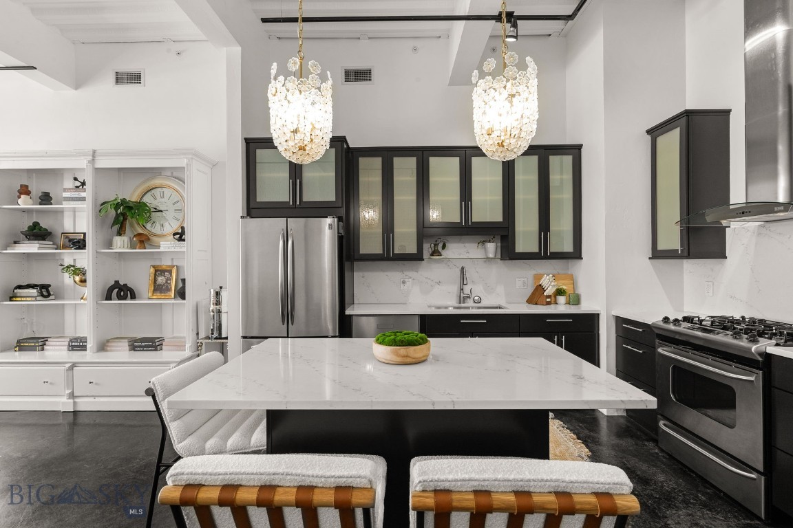 150 Village Crossing Way 1J