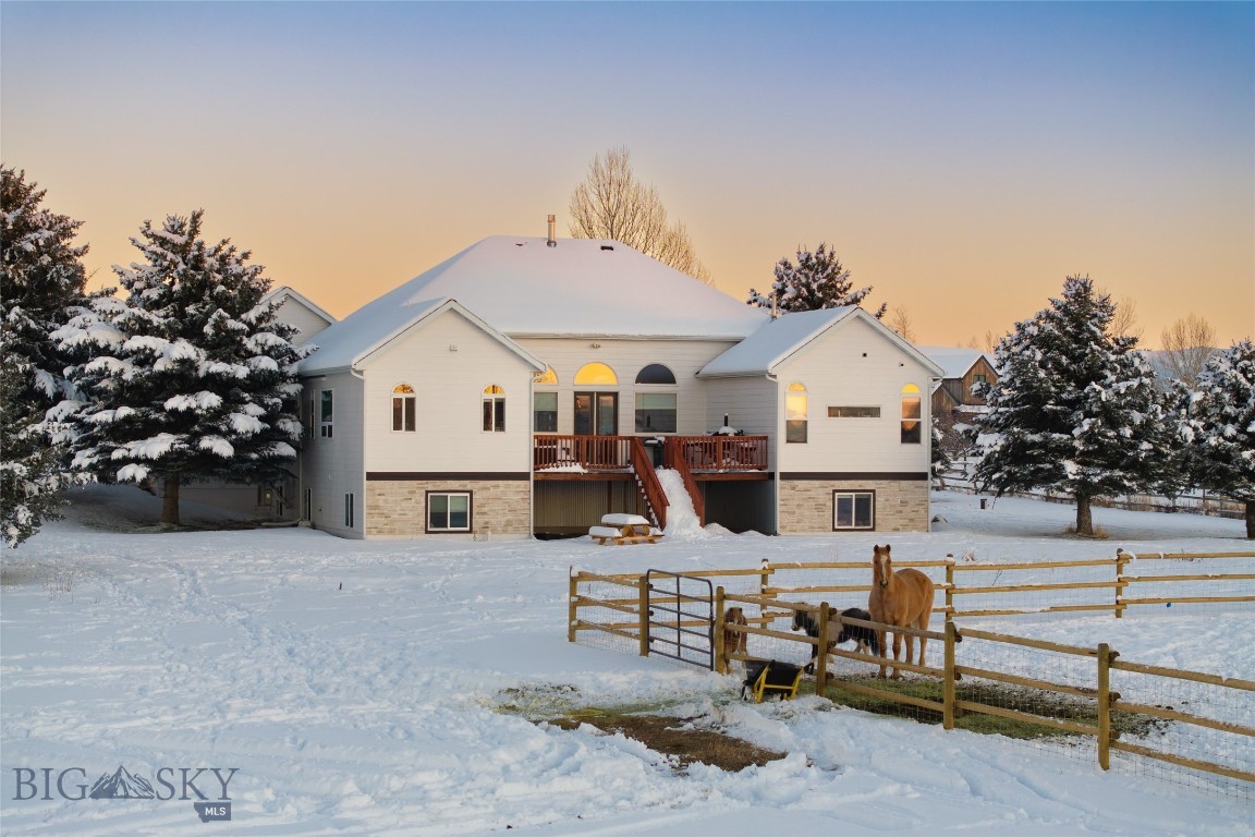 203 Alton Way