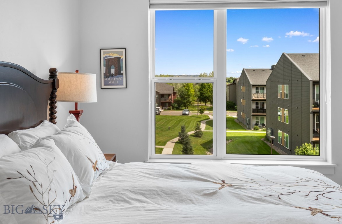 2221F Willow Drive 102