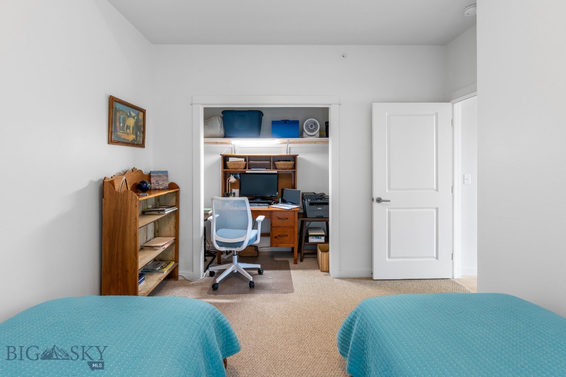 2221F Willow Drive 102