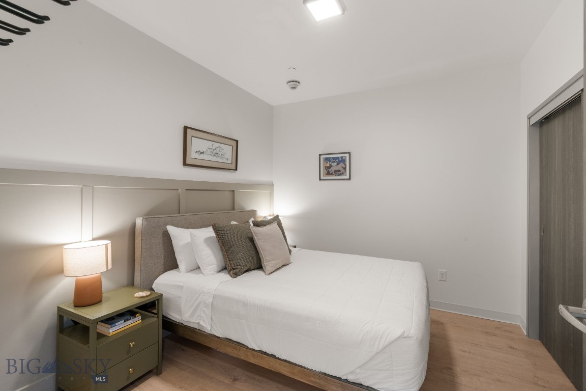 718 W Babcock Street 301