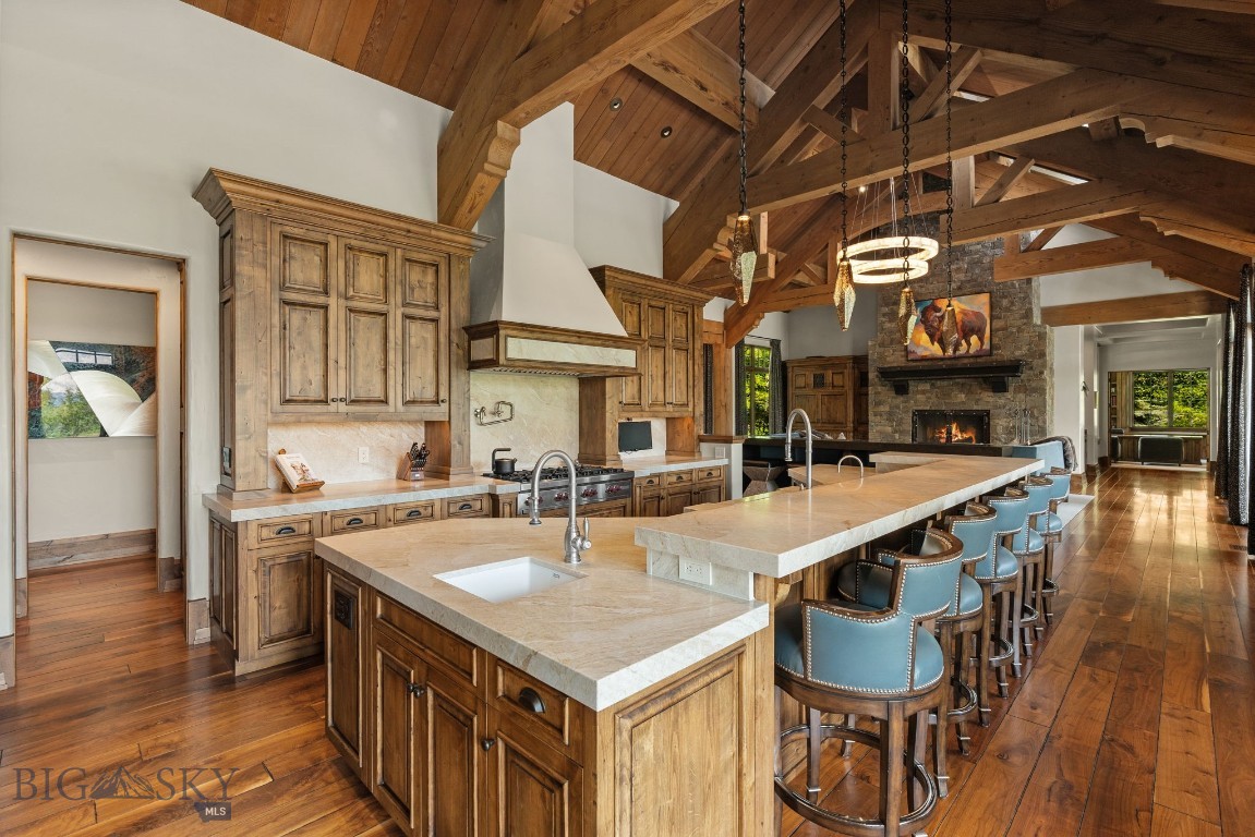 100 Farm View Lane