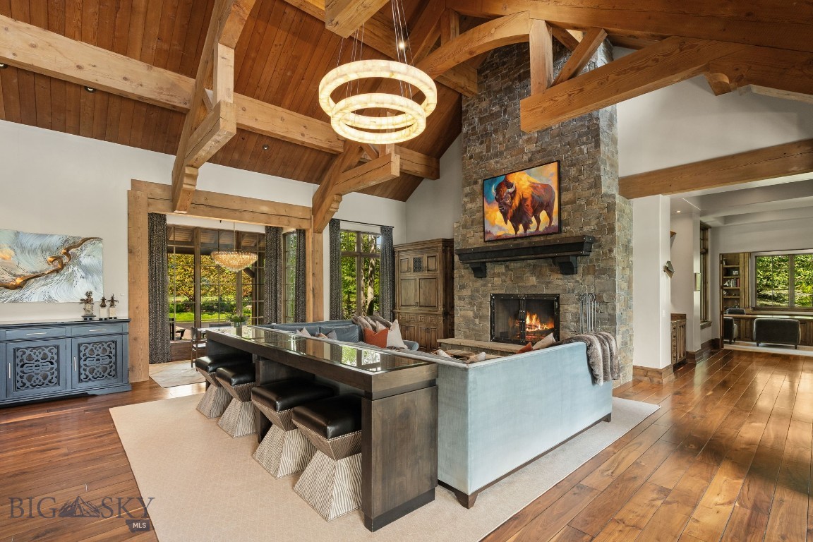 100 Farm View Lane