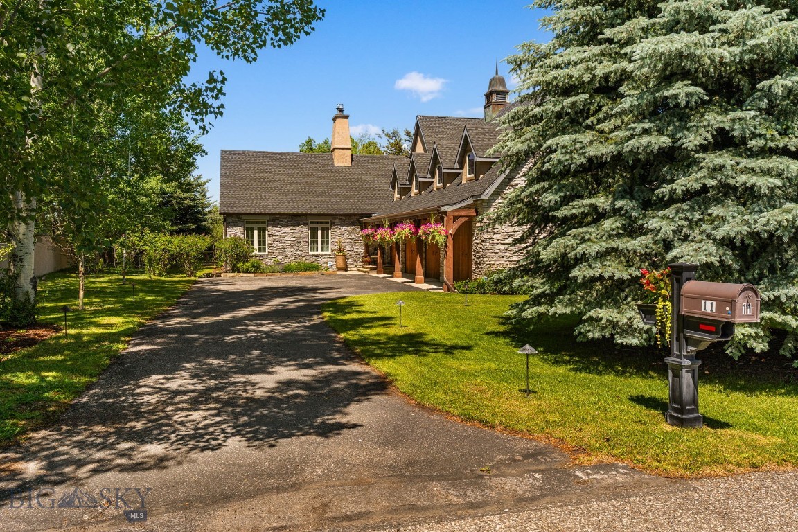 11 Kean Drive