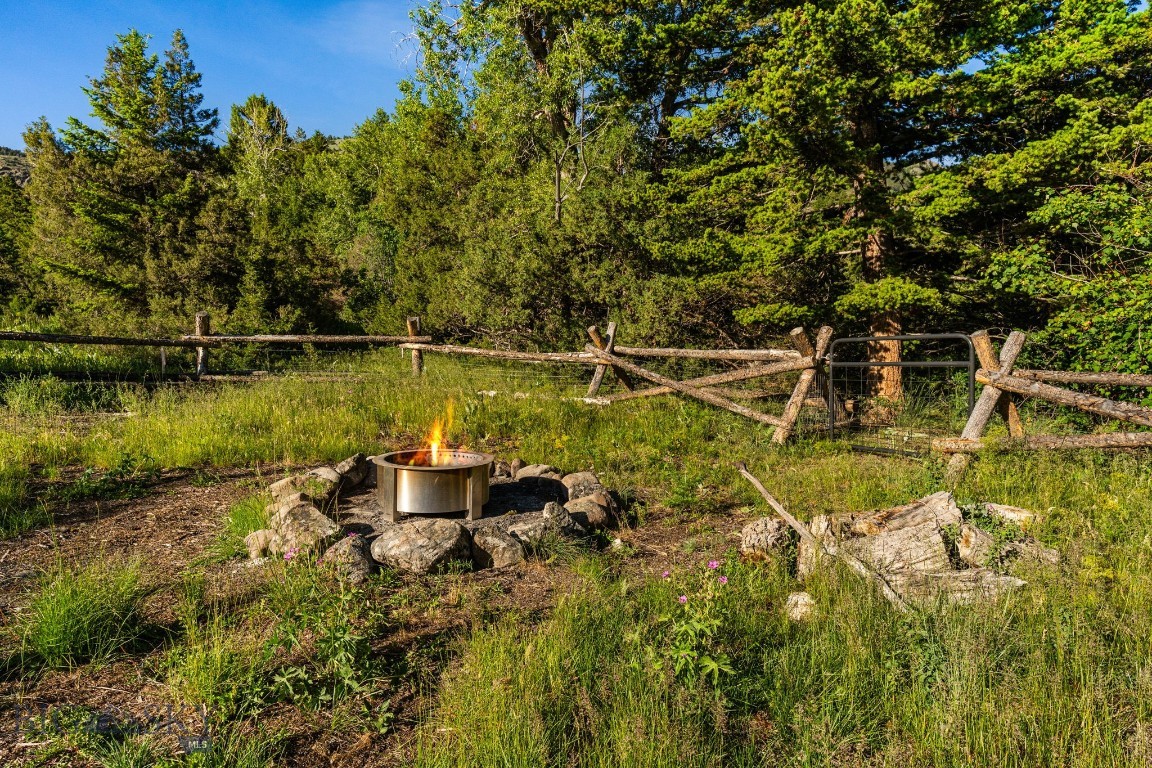 1580 Evan Reese Creek Road