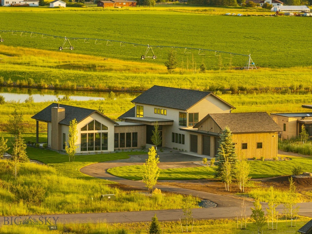 336 Clancy Way