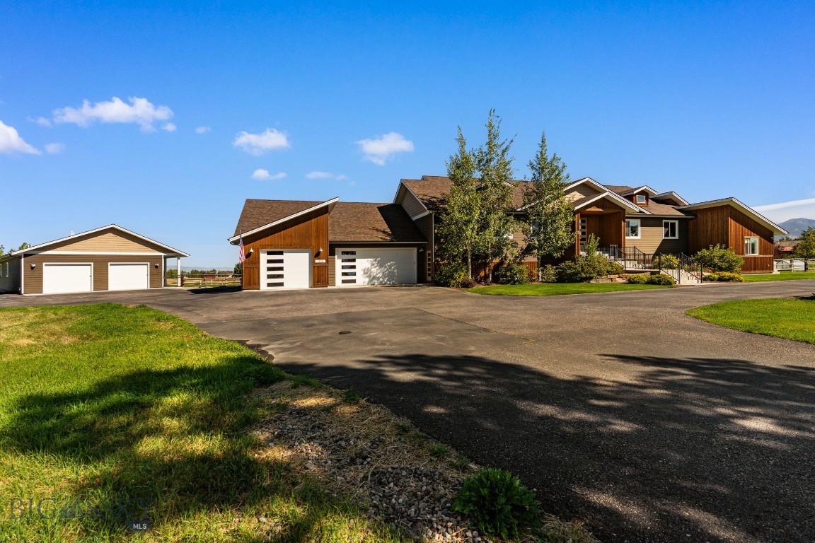 1255 Candlelight Drive