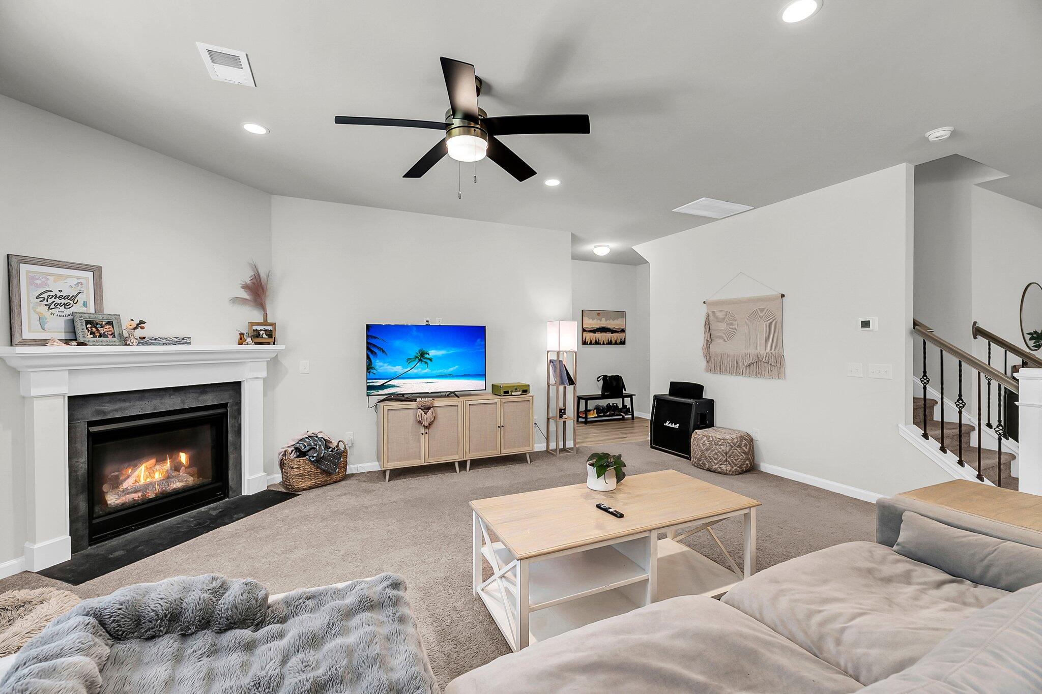 2109 Rowan Road