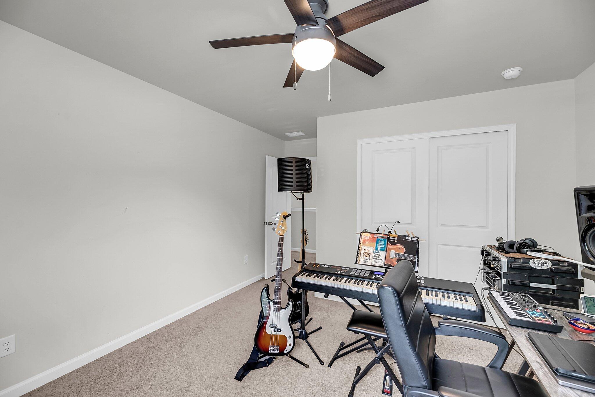 2109 Rowan Road