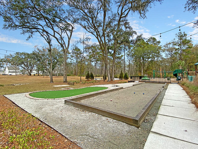 2109 Rowan Road