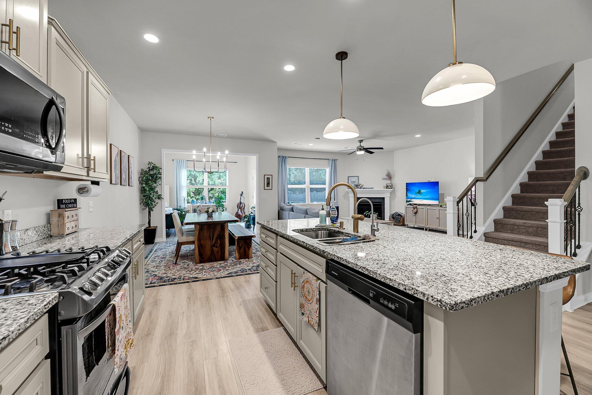2109 Rowan Road