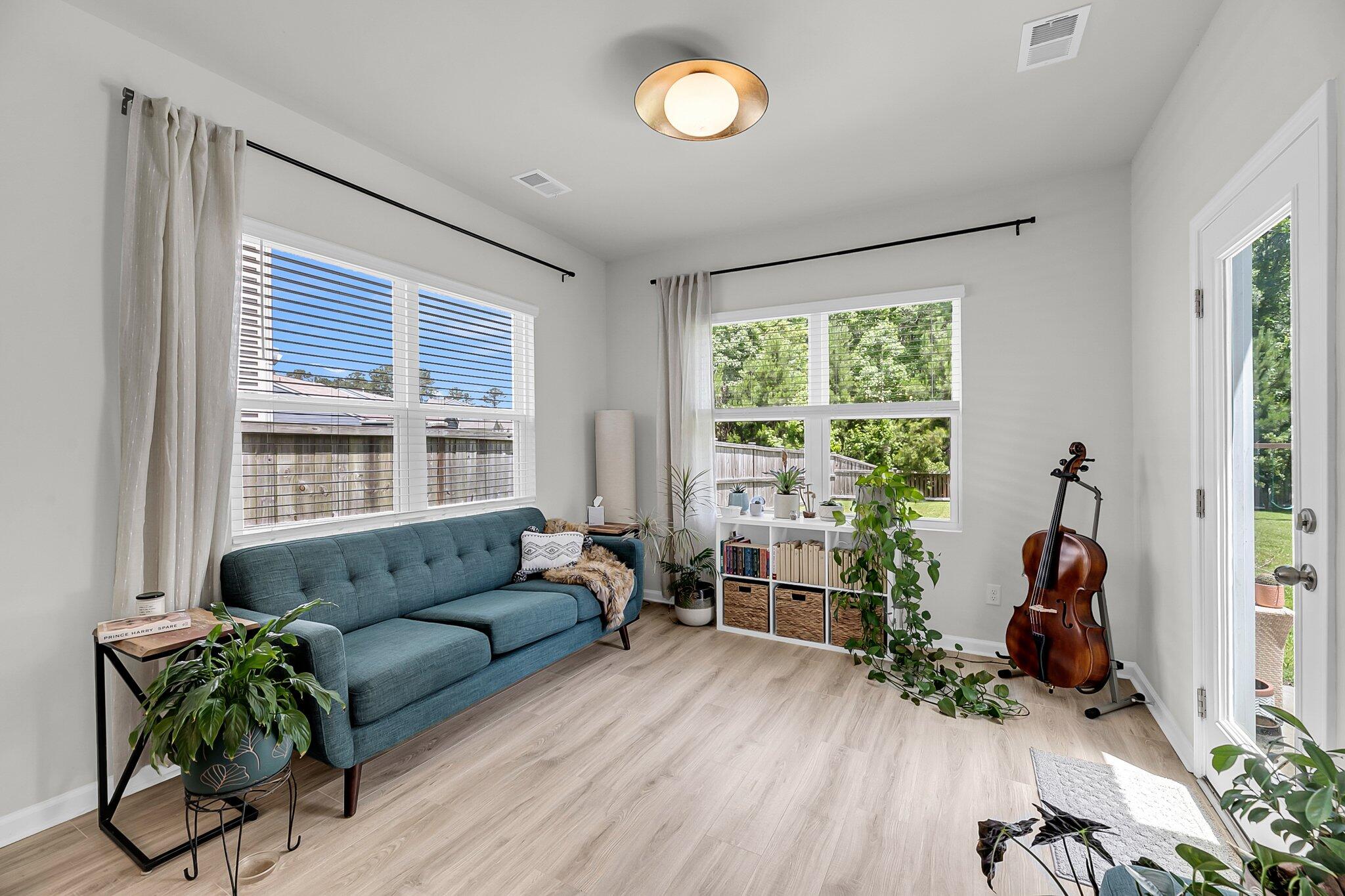 2109 Rowan Road