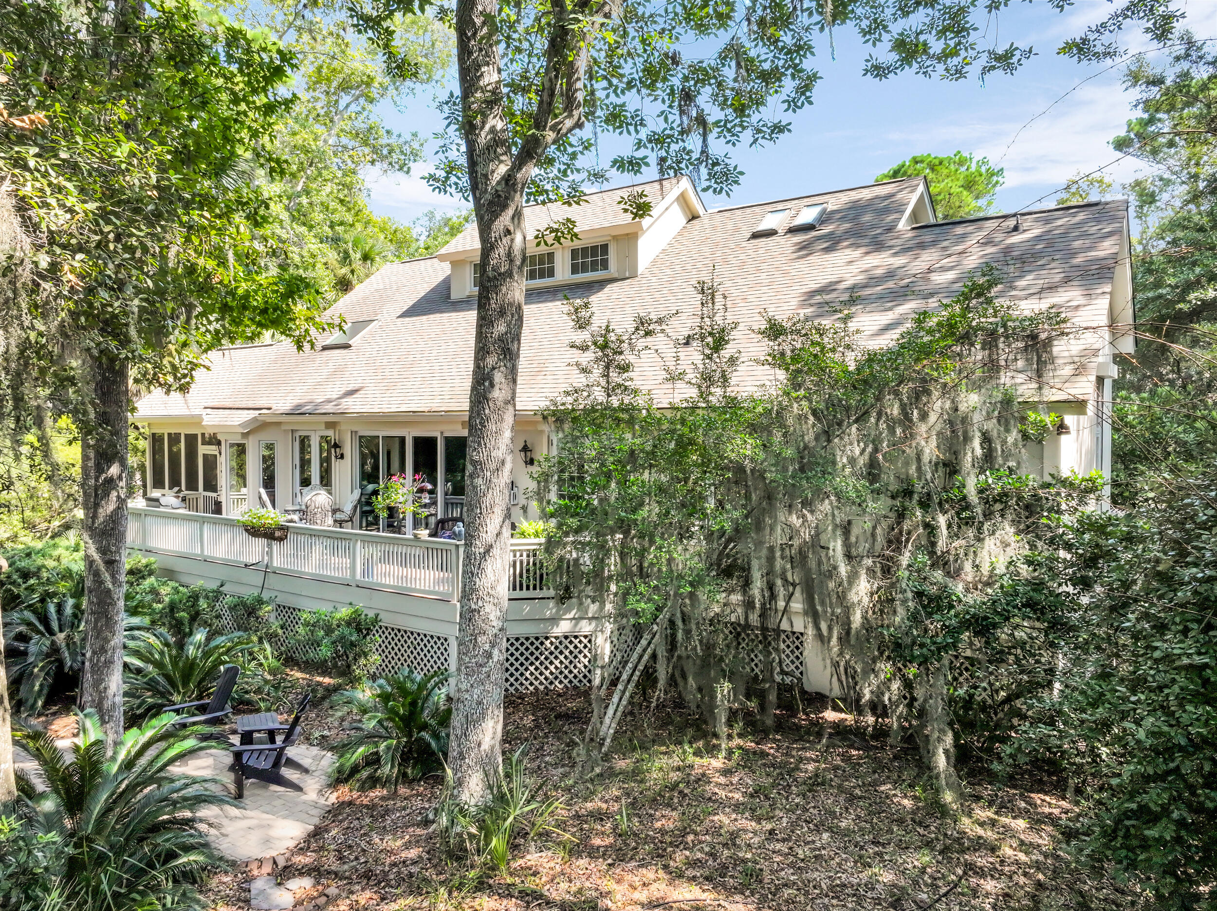 2860 Old Drake Drive