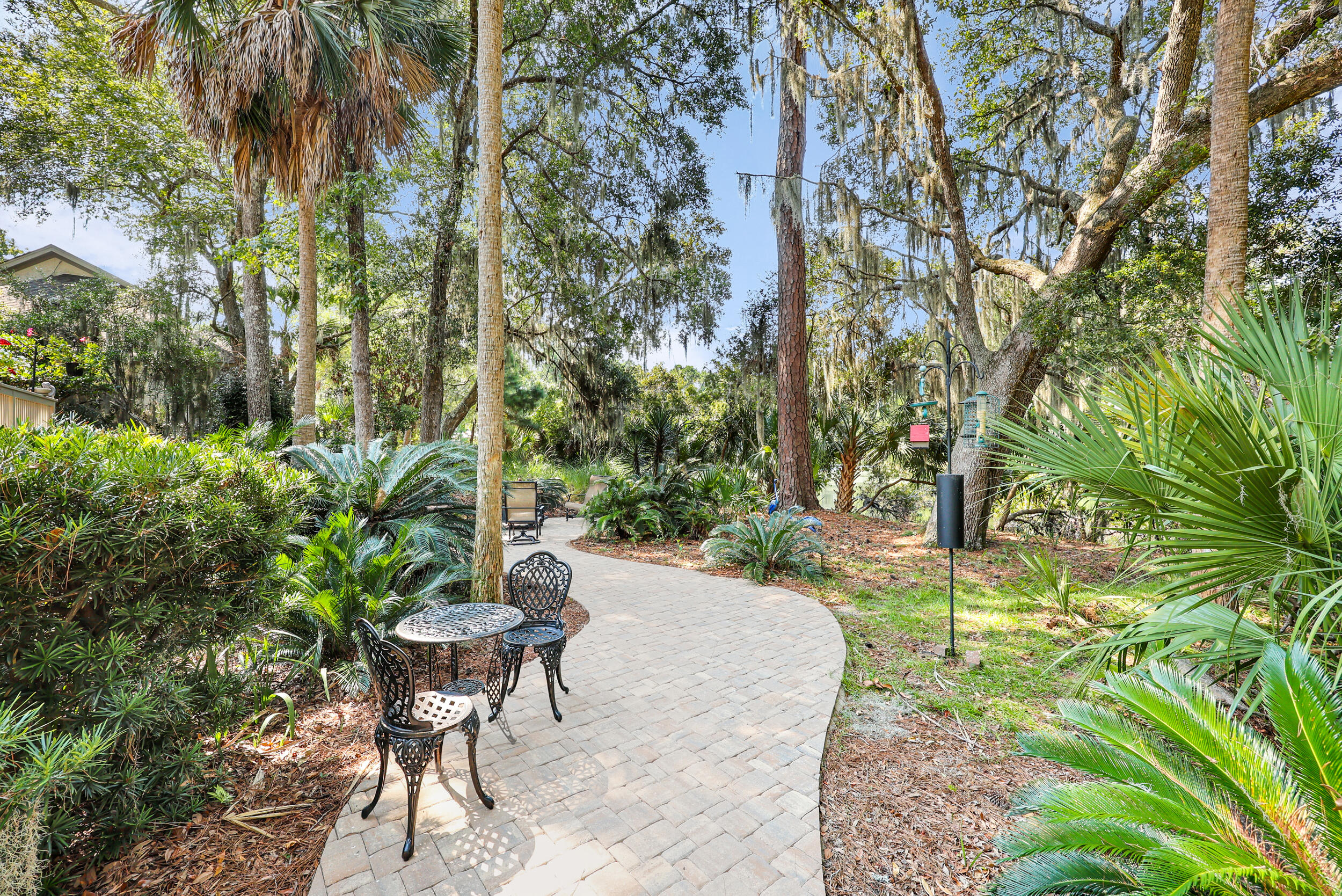 2860 Old Drake Drive