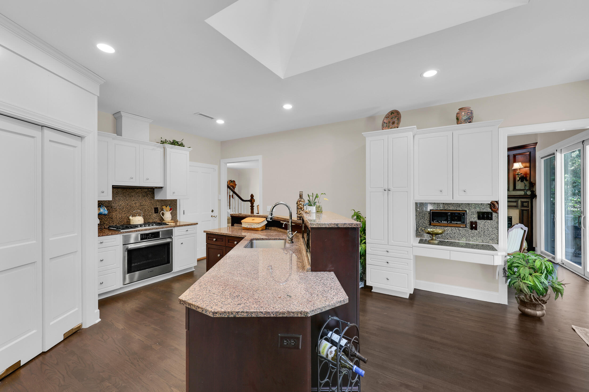 2860 Old Drake Drive