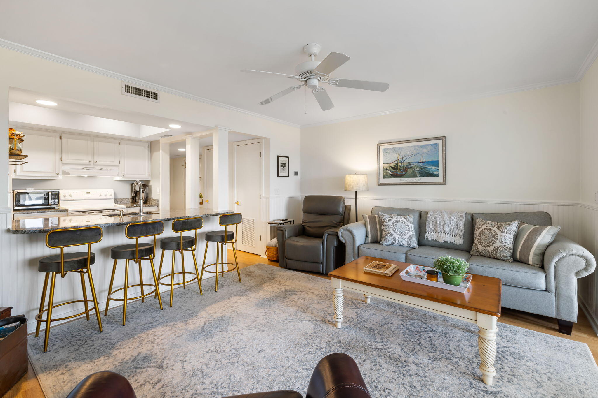 1810 Long Bend Drive