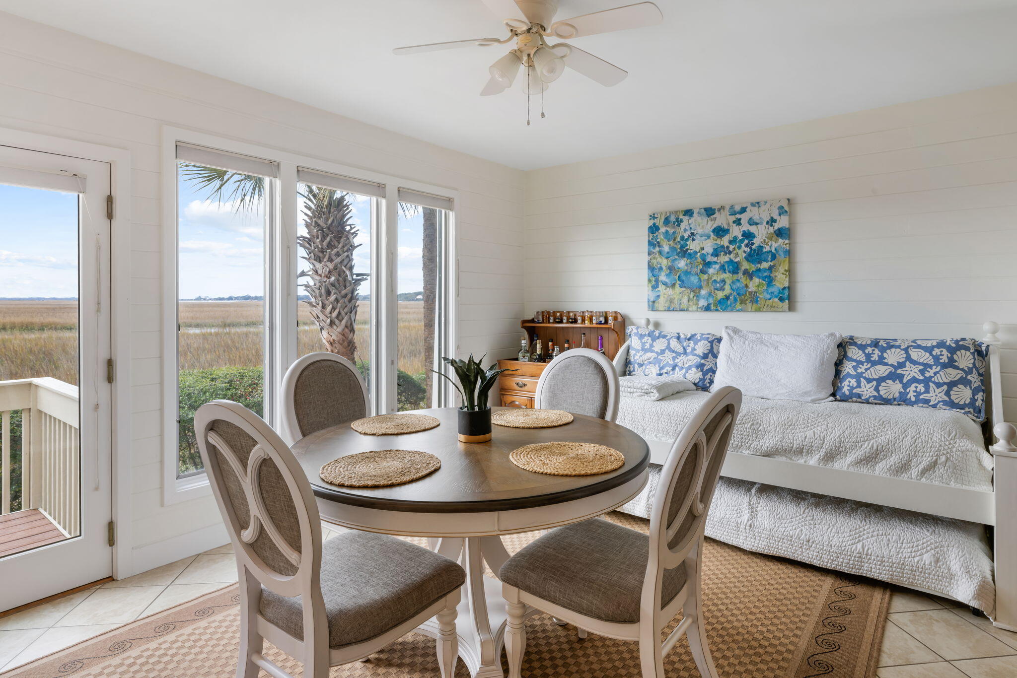 1810 Long Bend Drive