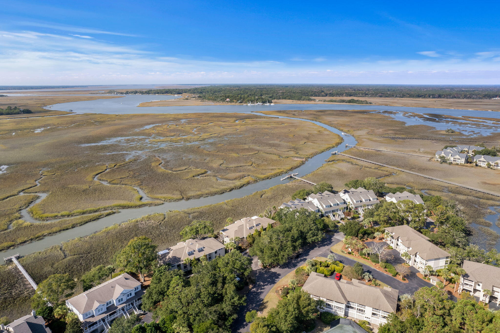 1810 Long Bend Drive