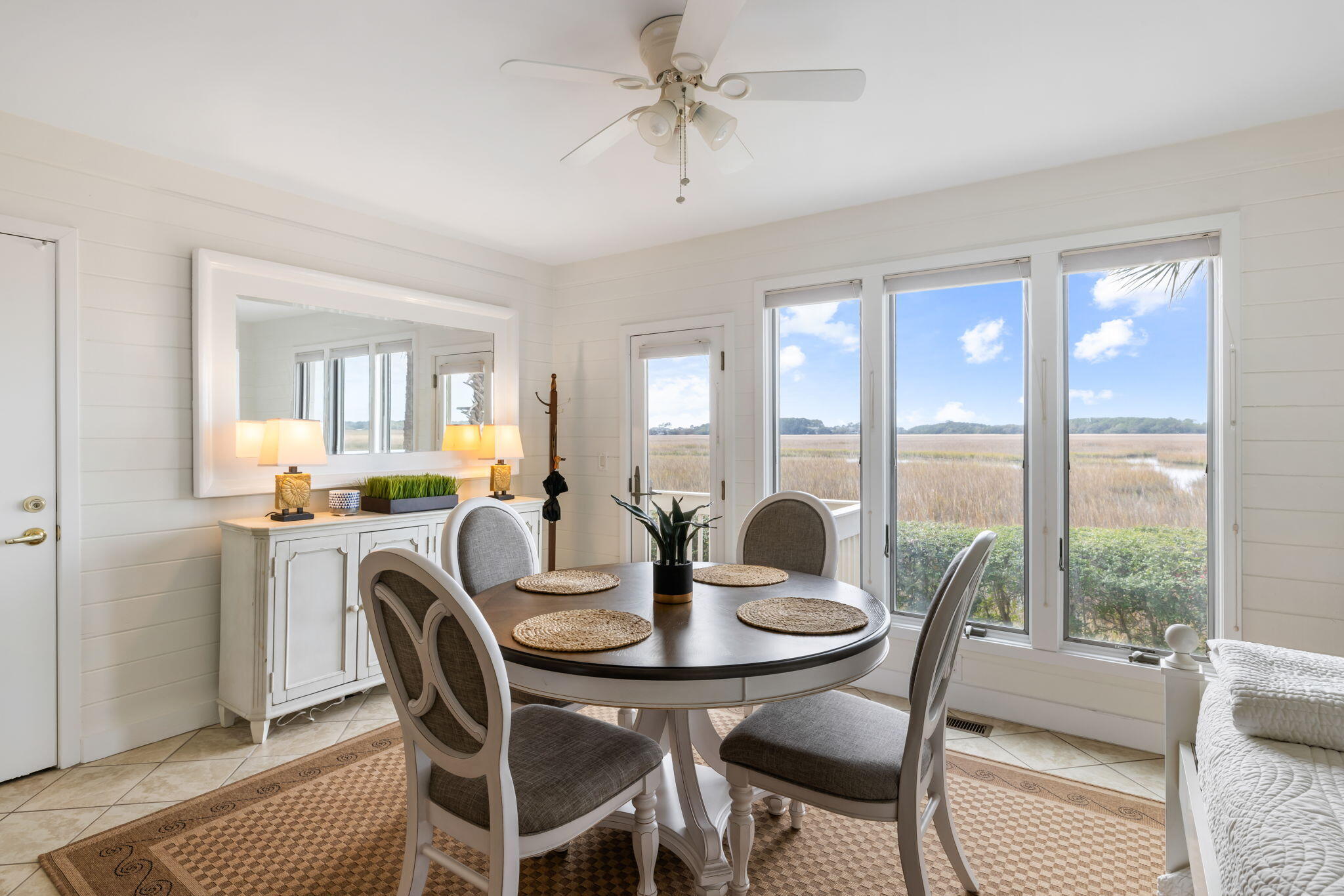 1810 Long Bend Drive