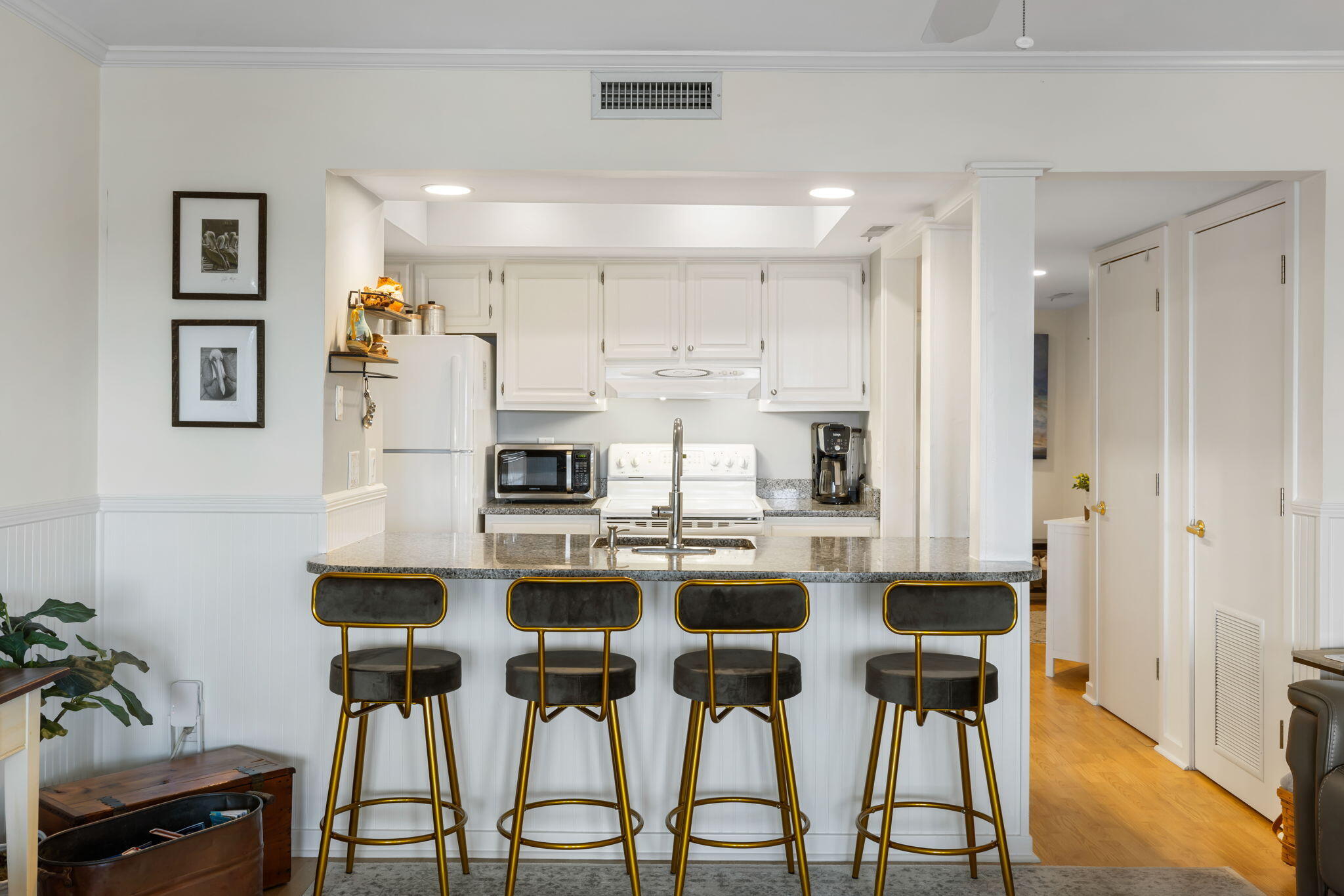 1810 Long Bend Drive