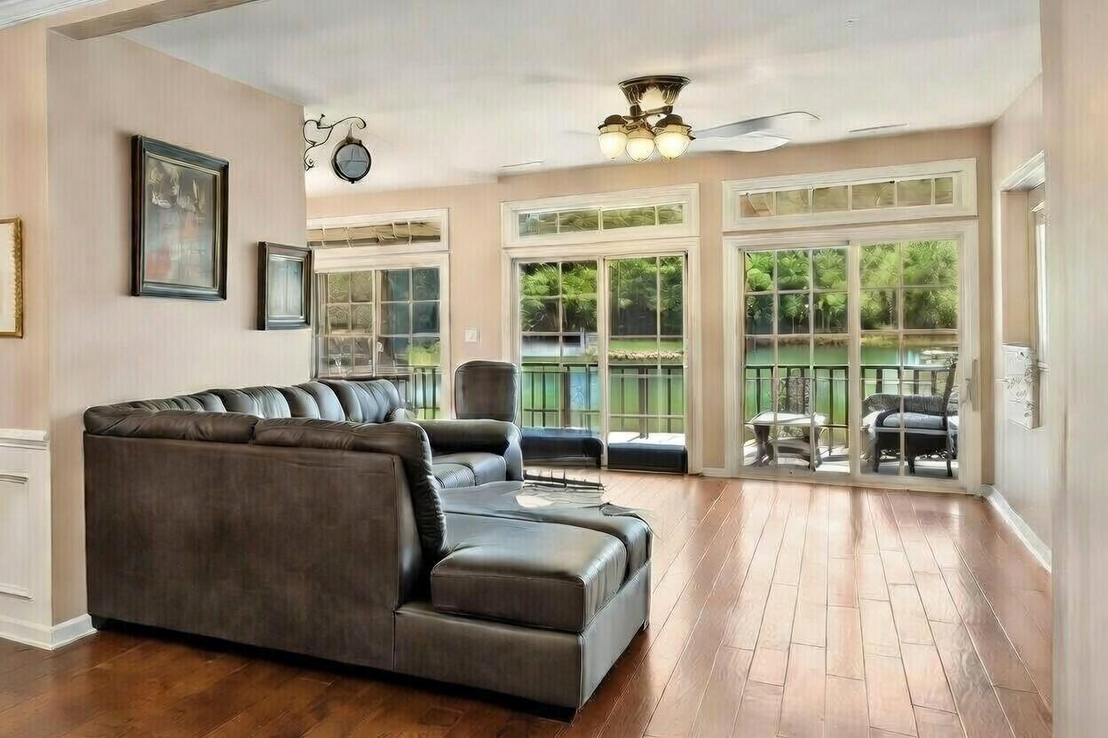 1608 Jorrington Street