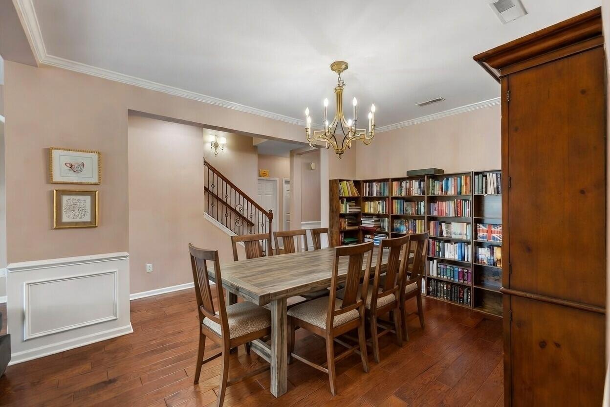 1608 Jorrington Street