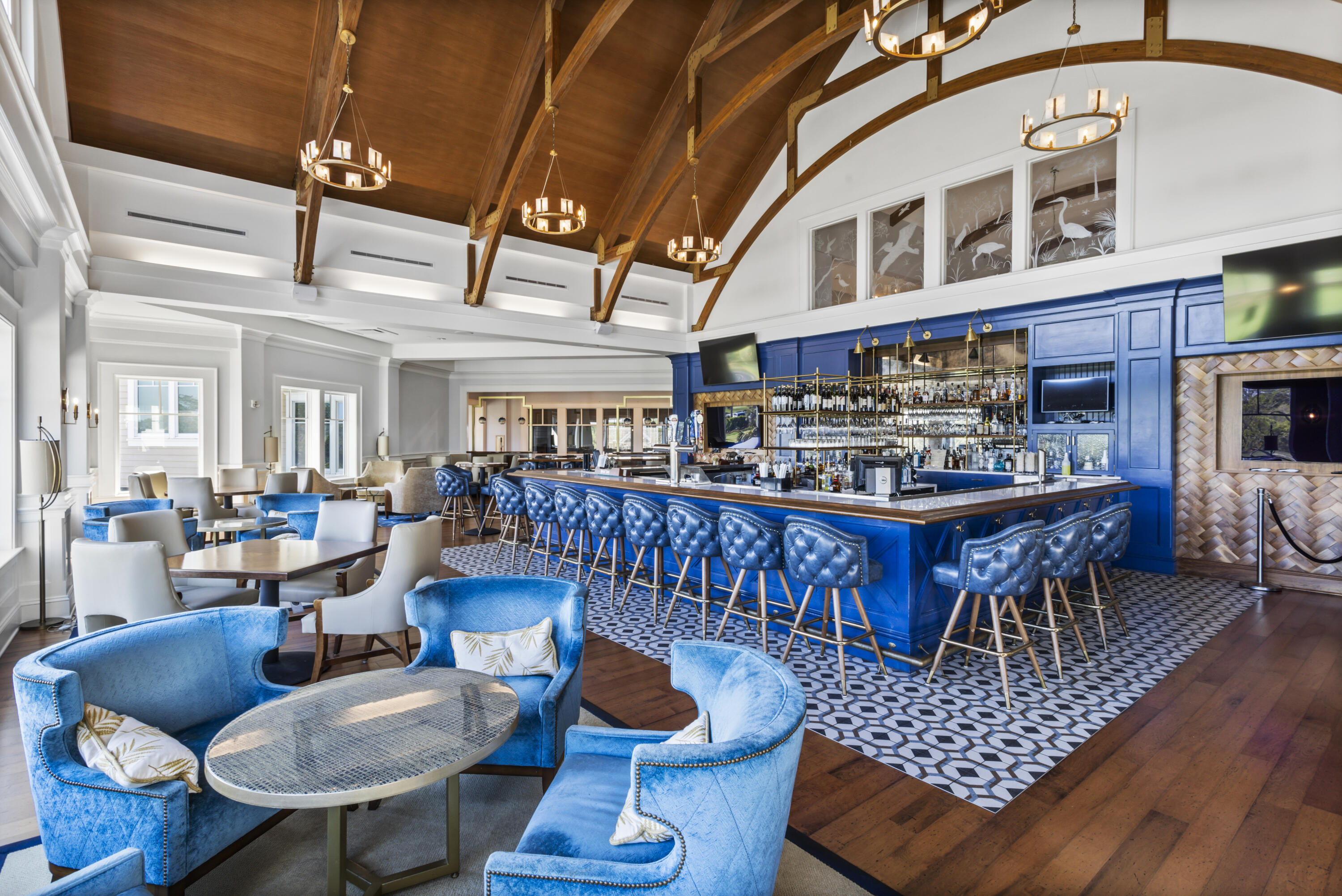 2128 Royal Pine Drive