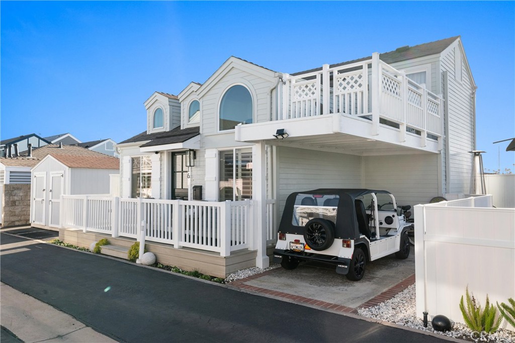 16 Cabrillo Street