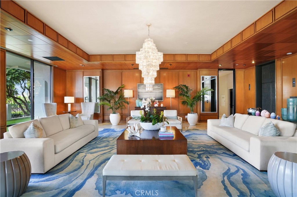 601 Lido Park Drive 8A