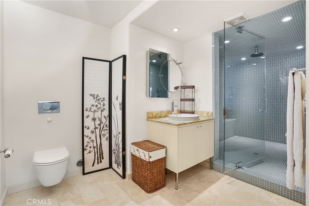 601 Lido Park Drive 8A