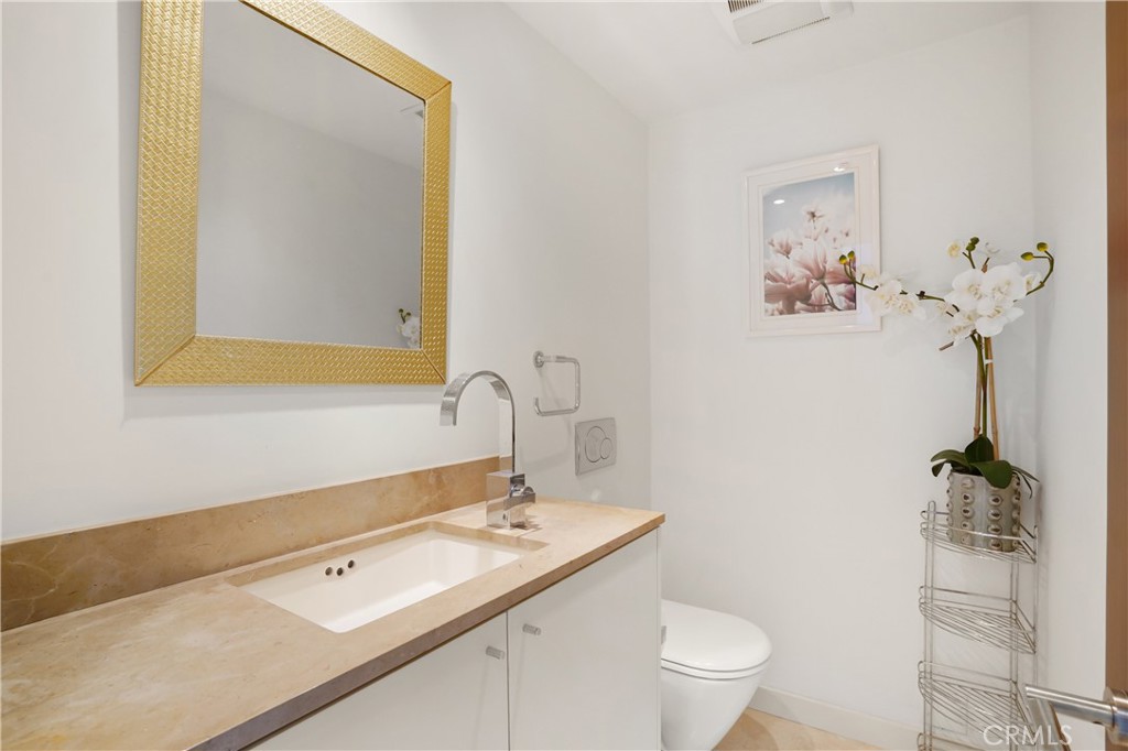 601 Lido Park Drive 8A