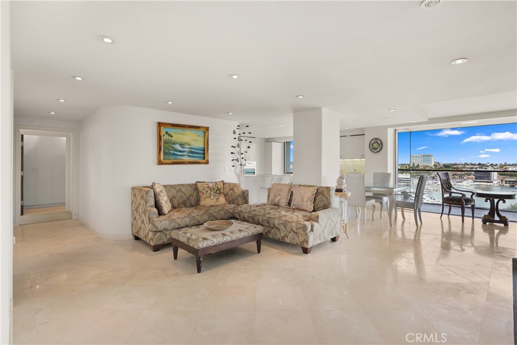 601 Lido Park Drive 8A