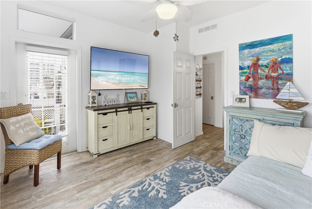 700 Lido Park Drive 14