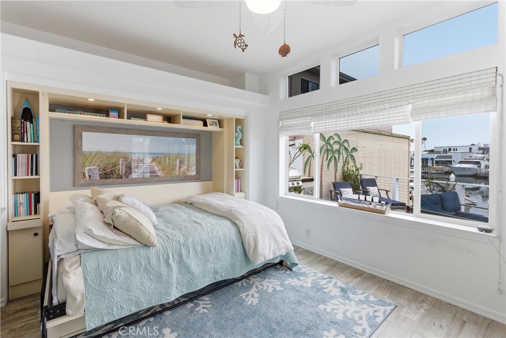 700 Lido Park Drive 14