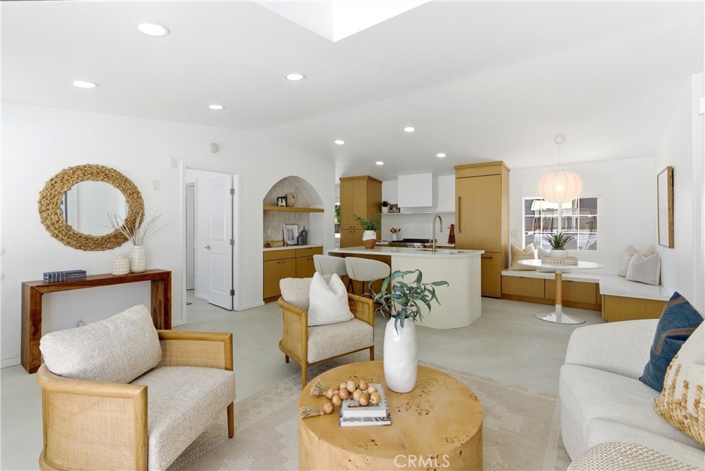 260 Mayflower
