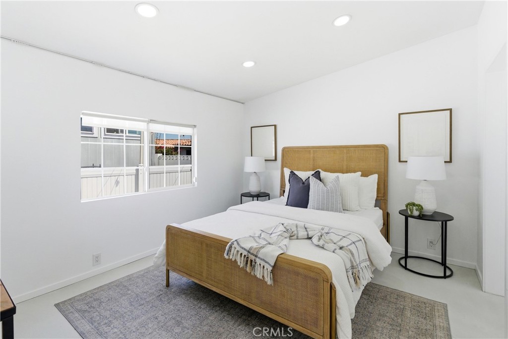 260 Mayflower