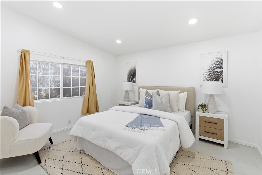 260 Mayflower