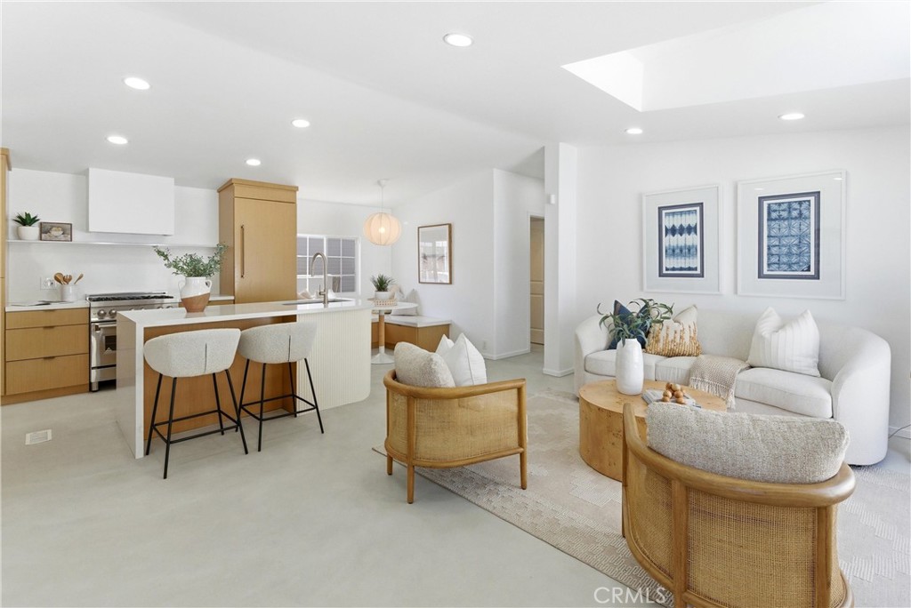 260 Mayflower