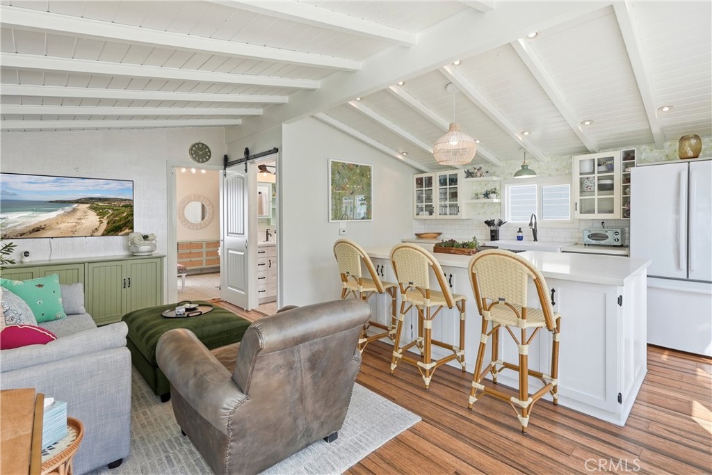 30 Bolivar
