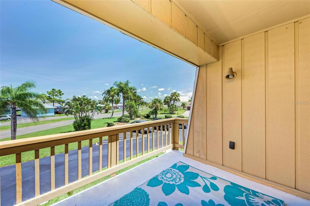 960 APOLLO BEACH BLVD #201