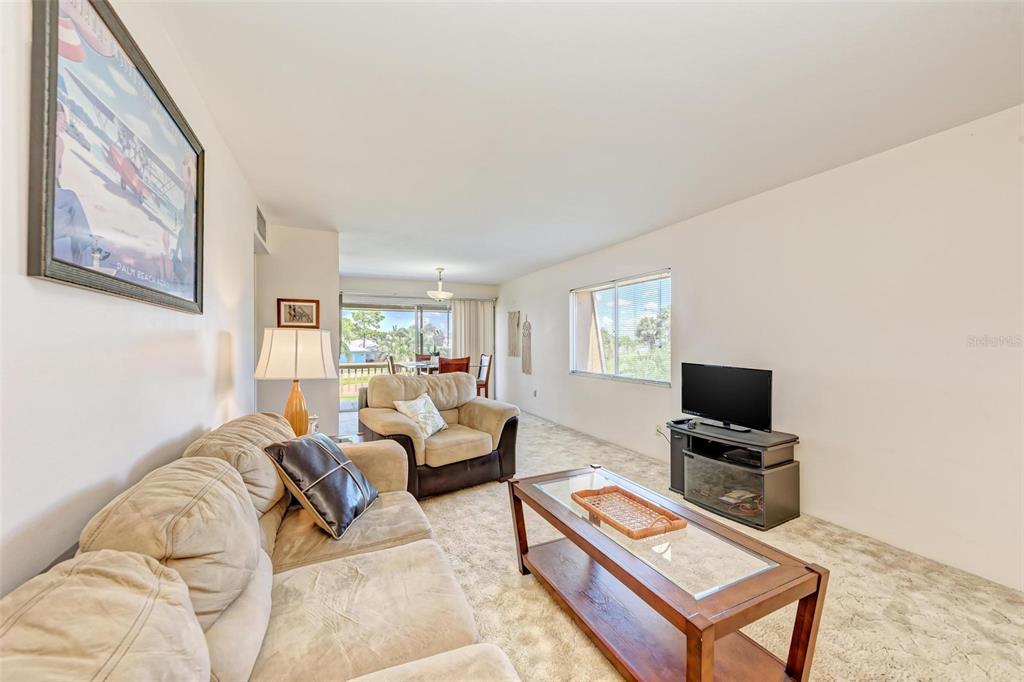 960 APOLLO BEACH BLVD #201