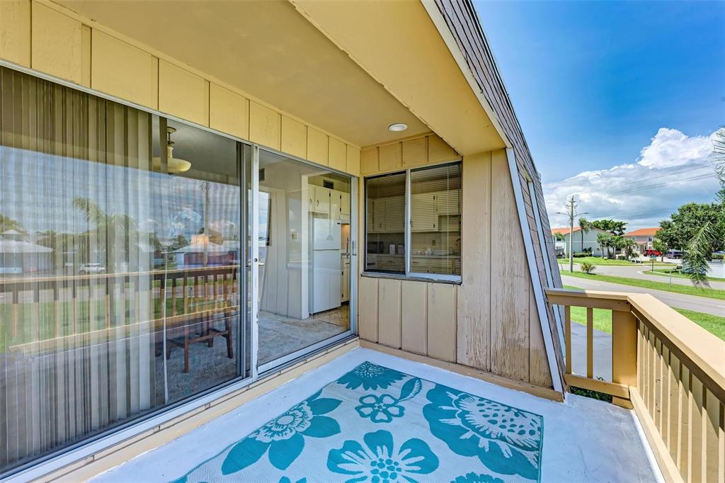 960 APOLLO BEACH BLVD #201