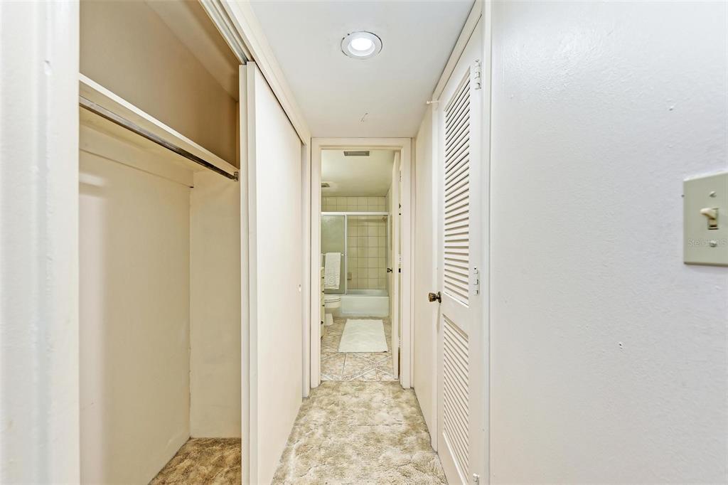 960 APOLLO BEACH BLVD #201