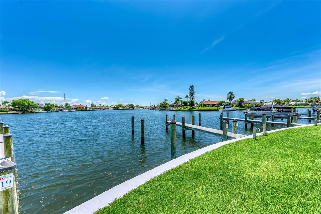 960 APOLLO BEACH BLVD #201