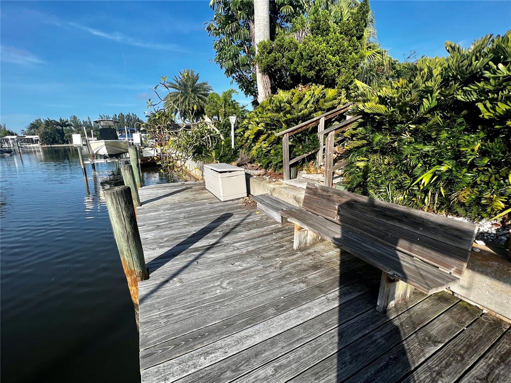 4516 MANGROVE POINT RD