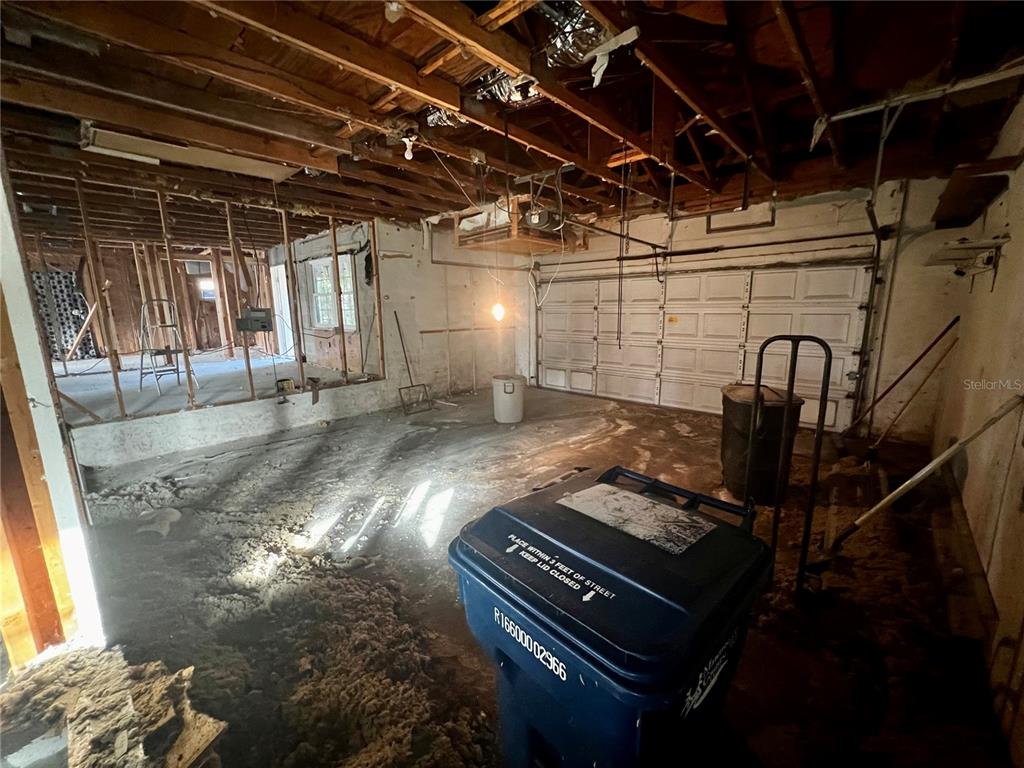 4516 MANGROVE POINT RD