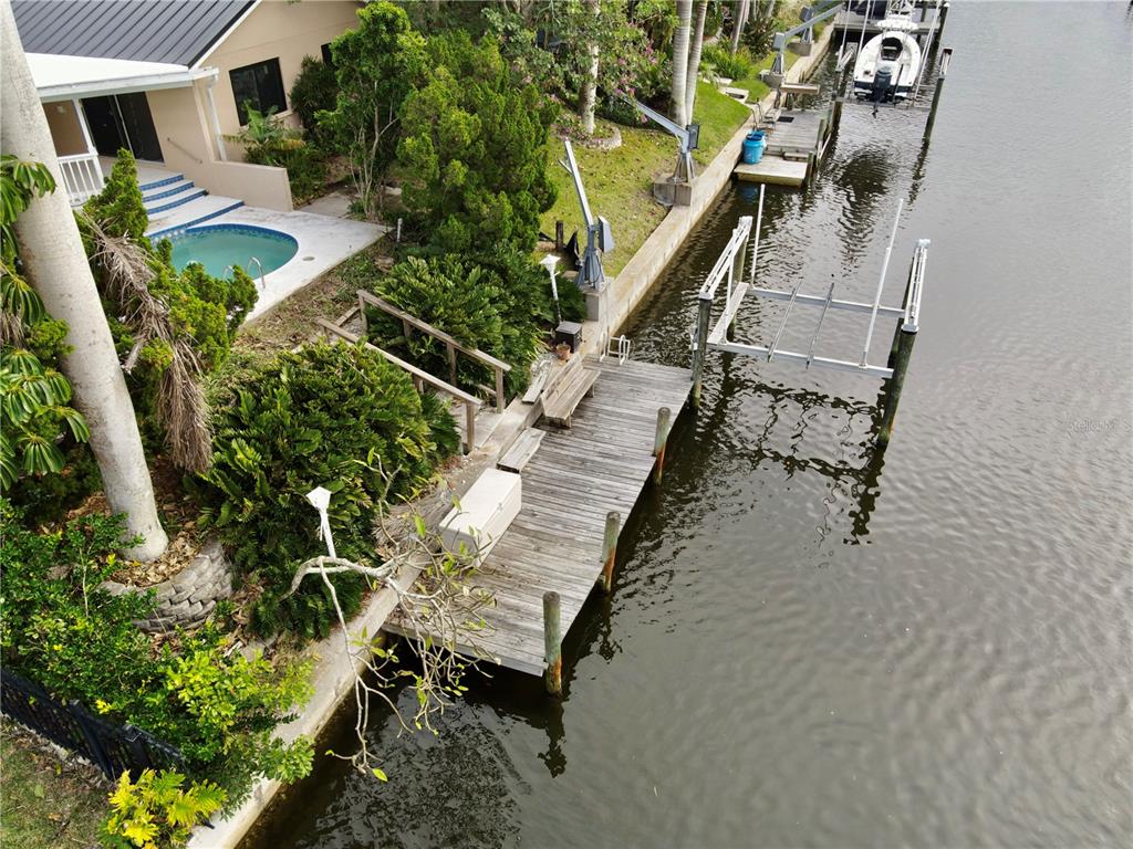 4516 MANGROVE POINT RD