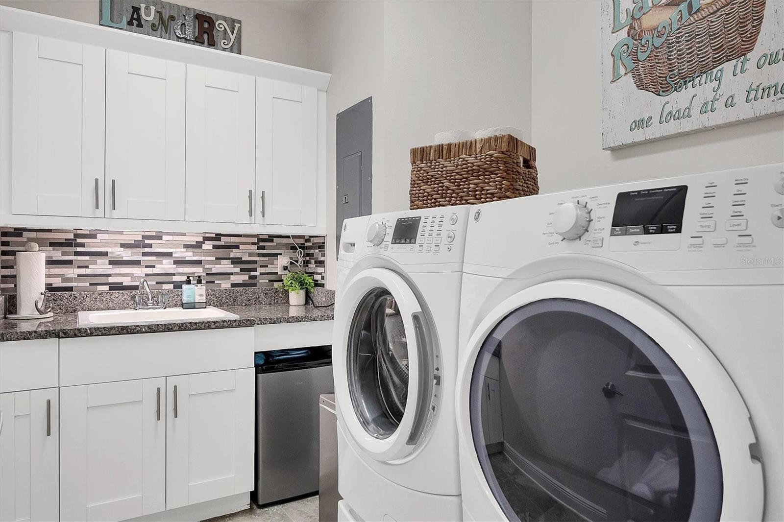 7740 34TH AVE W #102