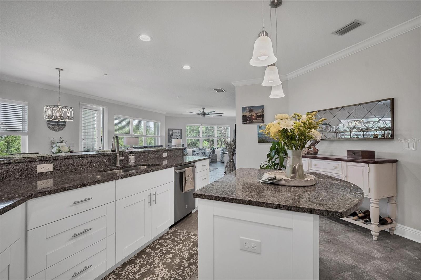 7740 34TH AVE W #102