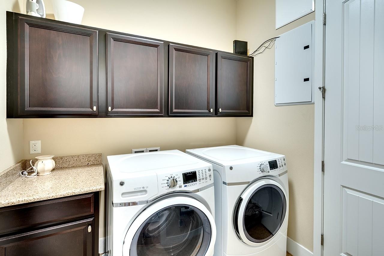 234 SAPPHIRE LAKE DR #202